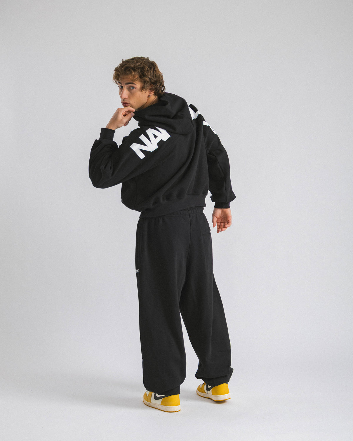 Jogger Oversized Nero - C257