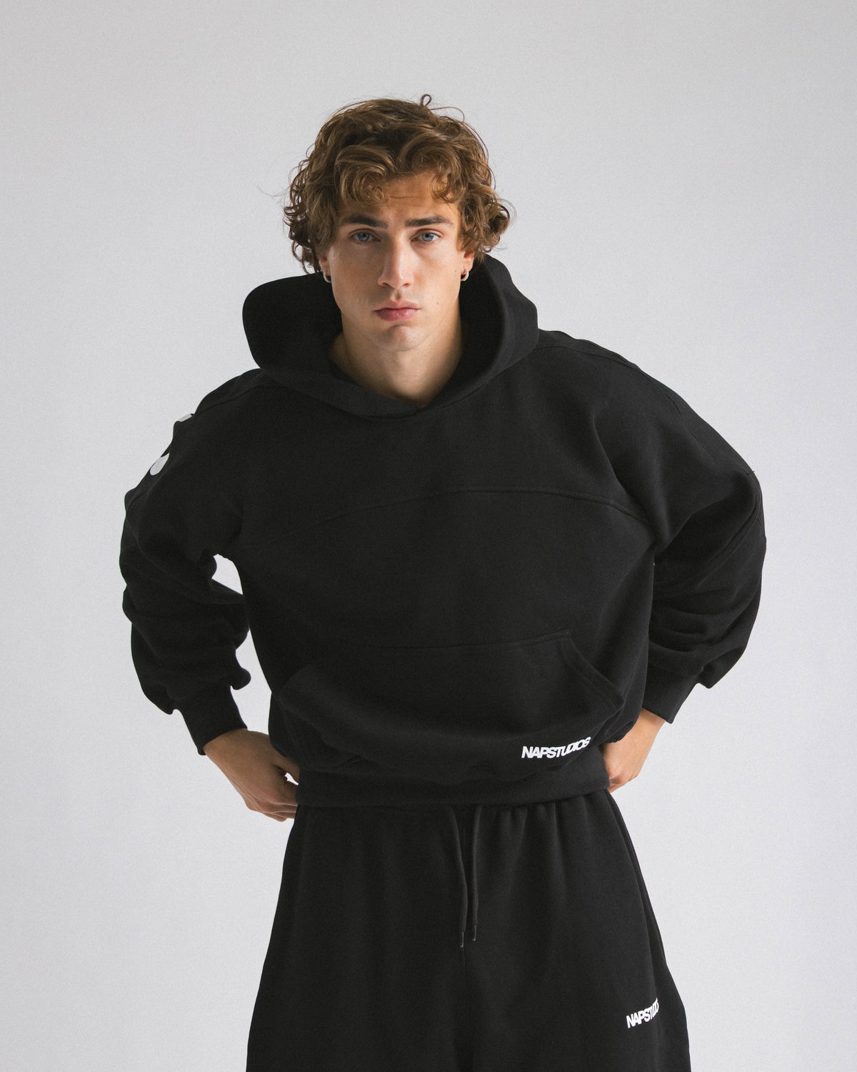 Felpa oversized Nera - C255